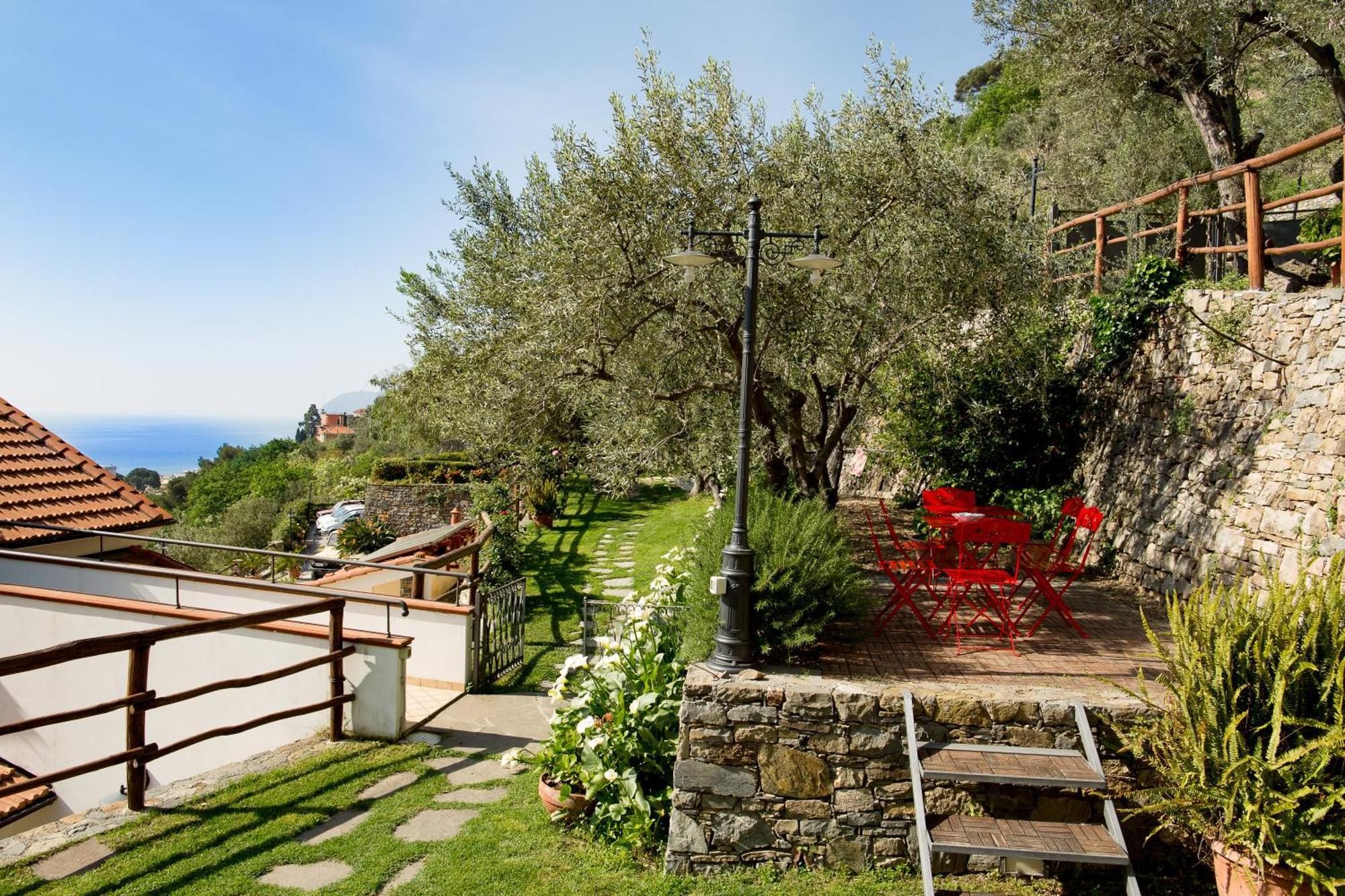 Agriturismo Palmero Алассио Экстерьер фото