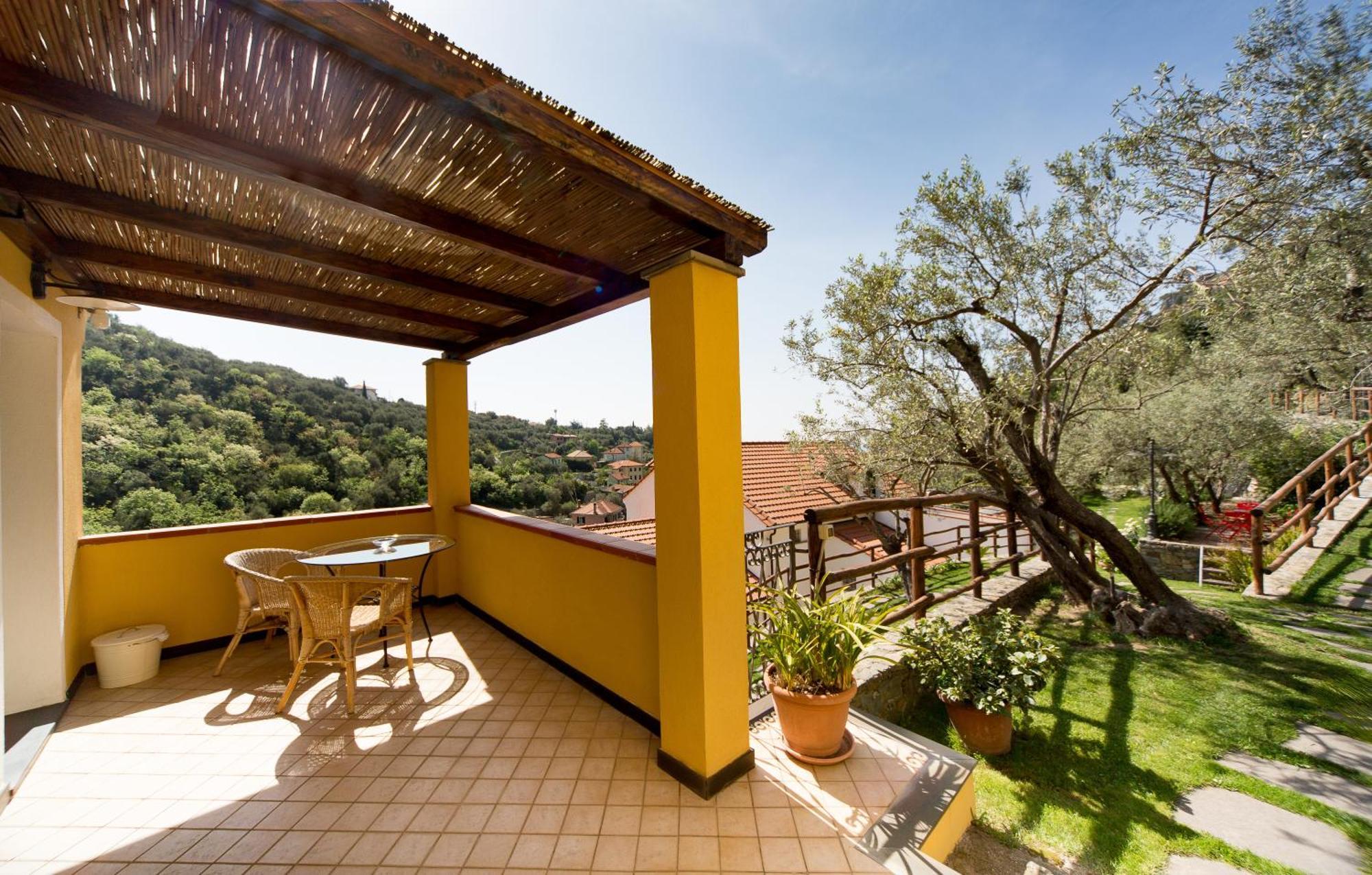 Agriturismo Palmero Алассио Экстерьер фото